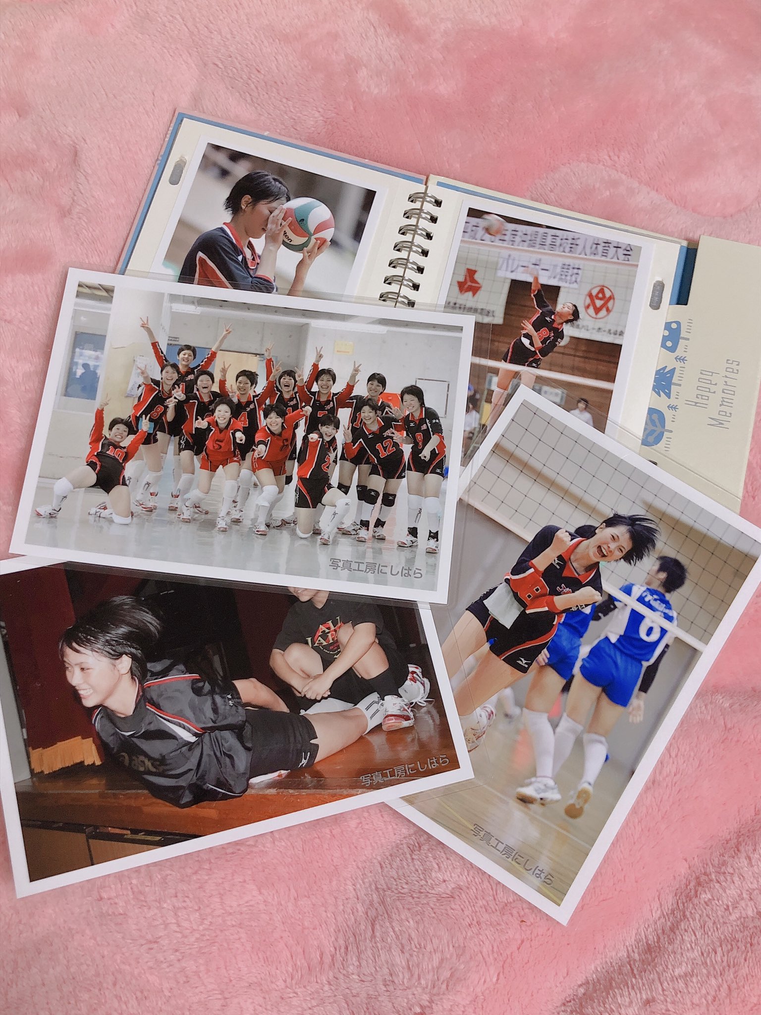 仲本 百合香 Yurika Nakamoto 懐かしい写真を 写真工房にしはら さんから わざわざアルバムにしていただきました 五年前 全力で駆け抜けた 高校バレーでした 仲本 百合香 Yurika Nakamoto 懐かしい写真を 写真工房にしはら さんから わざわざアルバムにしていただきました 五年前 全力で駆け抜けた 高校バレーでした