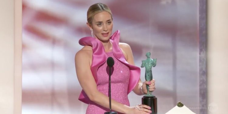 Daily_JohnK's tweet photo. 2019 @SAGawards https://t.co/1HRGreJFtu