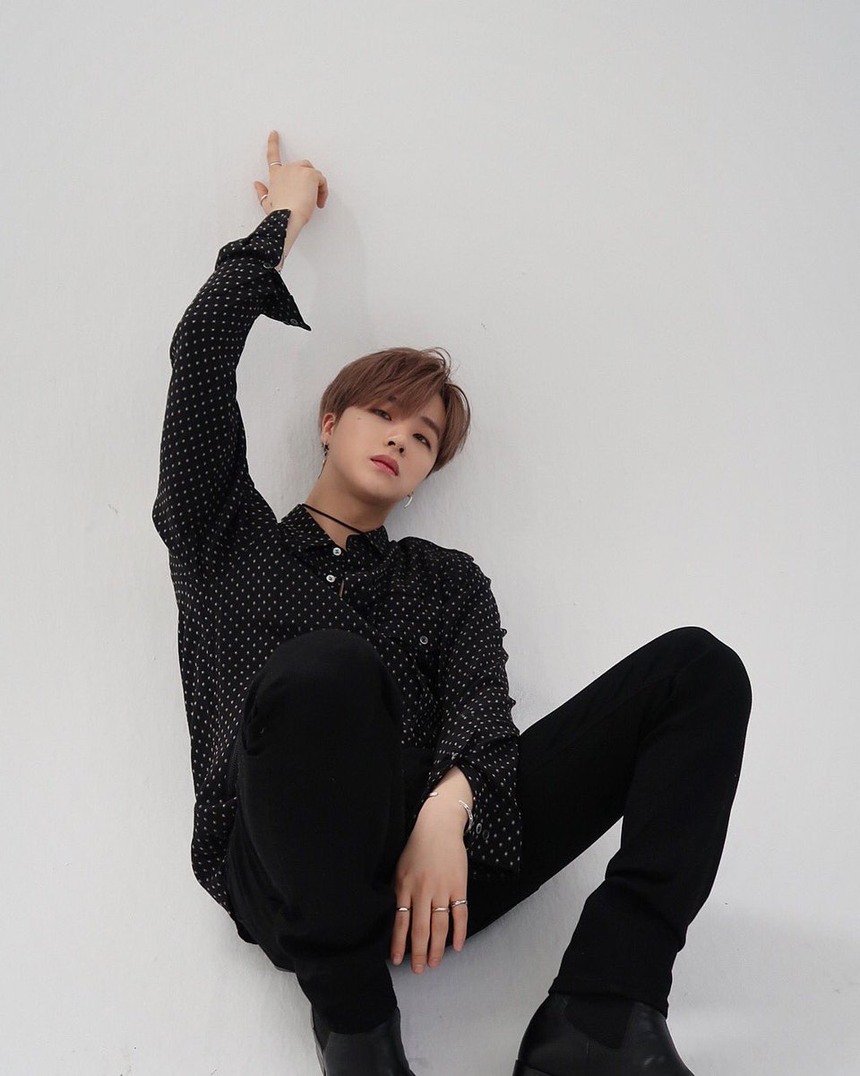YG_______oO's tweet photo. 🏁🔗친구探し🔗🏁

🐼03lineのよじゃ🚺

🖤iKONIC

🐼ジナニよりのall❤️

🖤コニギと繋がりたいのでDM大歓迎🙆🏻🔥

#iKON #iKONICいいねした人フォロー #iKONICだよコニギだよって人と繋がりたいのでgetladyって意味を込めてRTしてくれればshowtimeという意味を込めてお迎えにいきます https://t.co/1IeMQmtRUW