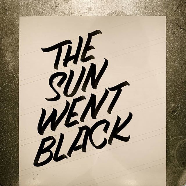 jgilmanart's tweet image. Nice #lunar #eclpse tonight bit.ly/2RByPzf