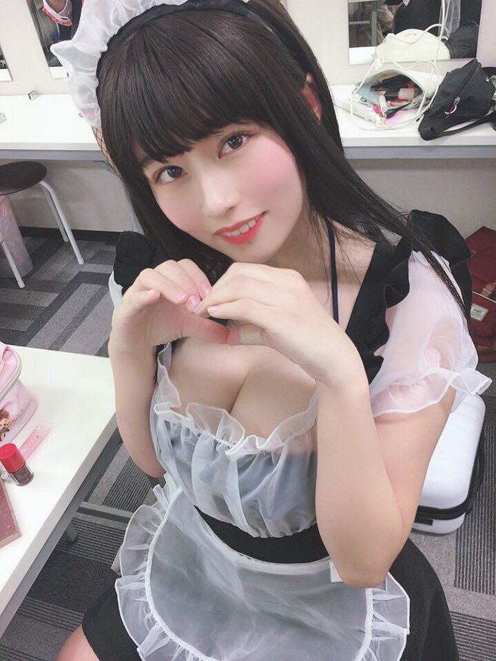 ちとせよしのの自撮り画像12