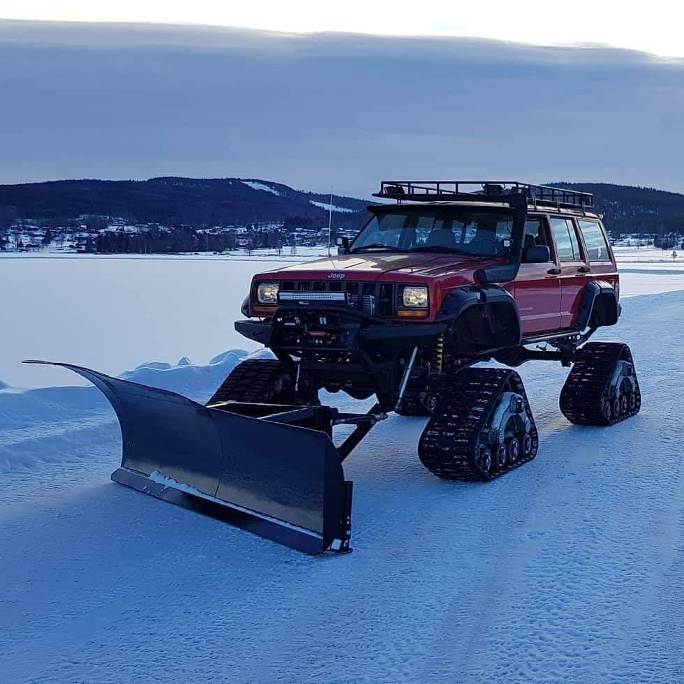 xjtalk's tweet photo. Picture credit: rollerman1 #jeep #cherokee #xj https://t.co/0KDqYZEyFO
