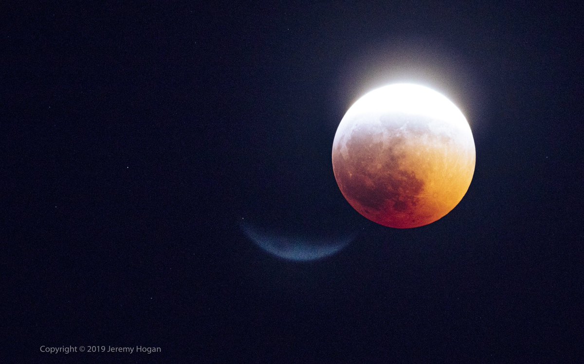 "Super Blood Wolf Moon" lunar eclipse, January 21, 2019 in Bloomington,  Indiana (Photo by Jeremy Hogan) © 2019 All rights reserved #LunarEclipse #SuperBloodWolfMoon