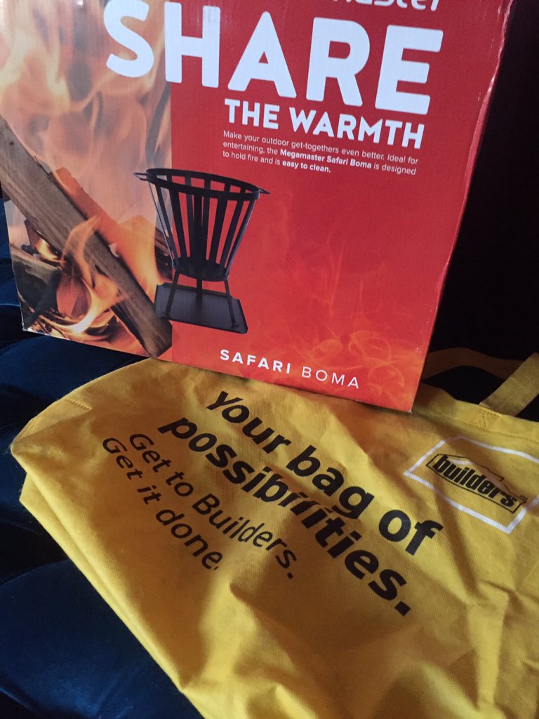 MpotsengBentley's tweet photo. Winter nights are gonna be ๐ฅ lit,chilling around this #safariboma & taking it back to the days our grandparents used to have meaningful conversations around the fire. Got this at #Builderswarehouse @buildersfan .#MmaKamoInteriors #ForTheLoveOfWarmth #WinterPreps #SafariBoma https://t.co/Yh8FzwXTSz