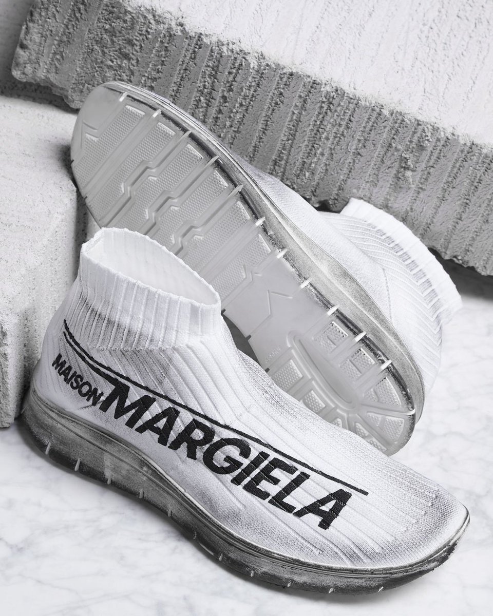 maison margiela socks runner