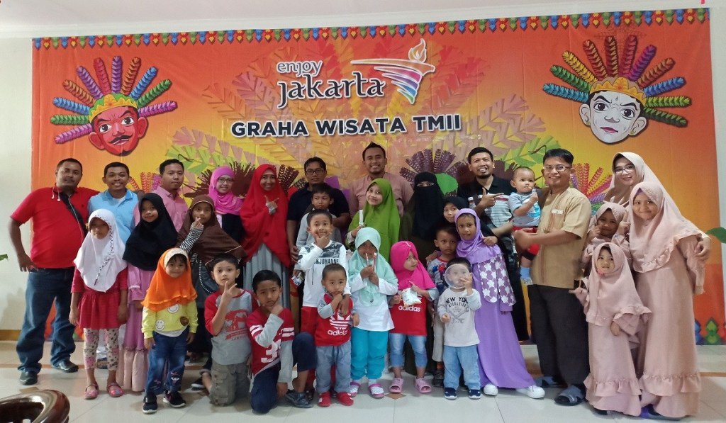 SILATURAHIM ALUMNI BIM, DIISI KEGIATAN SOSIAL SANTUNAN ANAK YATIM demokrasinews.com/blog/silaturah…