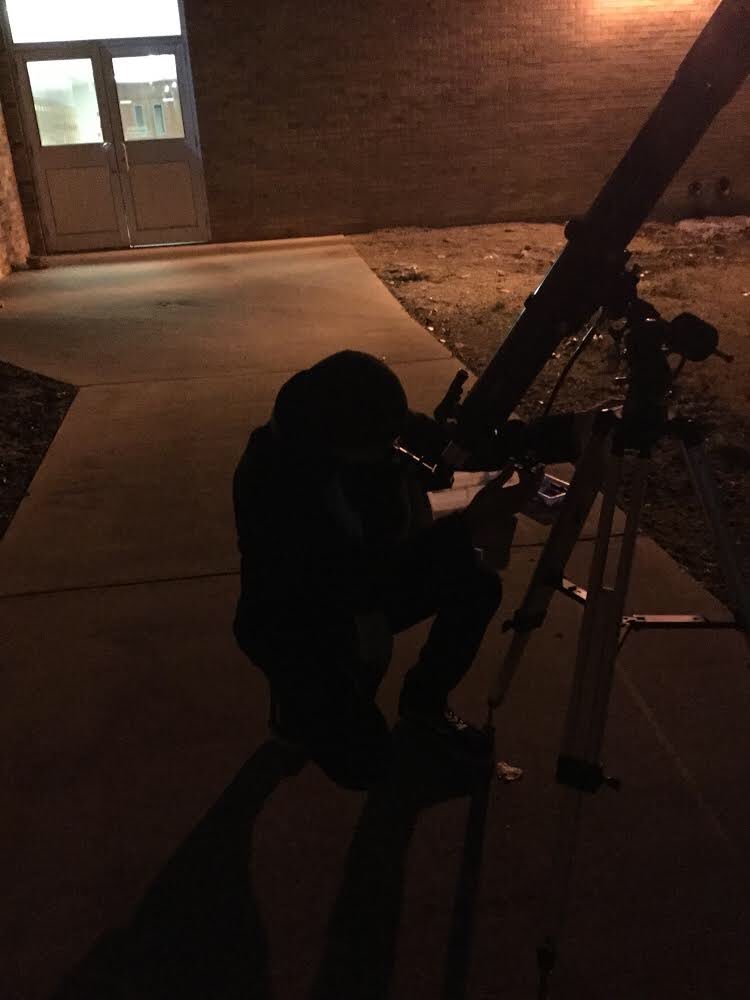 science_wchs's tweet photo. Blood Moon Eclipse watching with some dedicated Science Club members! Hot cocoa, Moon Pies, and some good music (I.e. Bad Moon Rising). Good times! https://t.co/1qjWHcbj7o