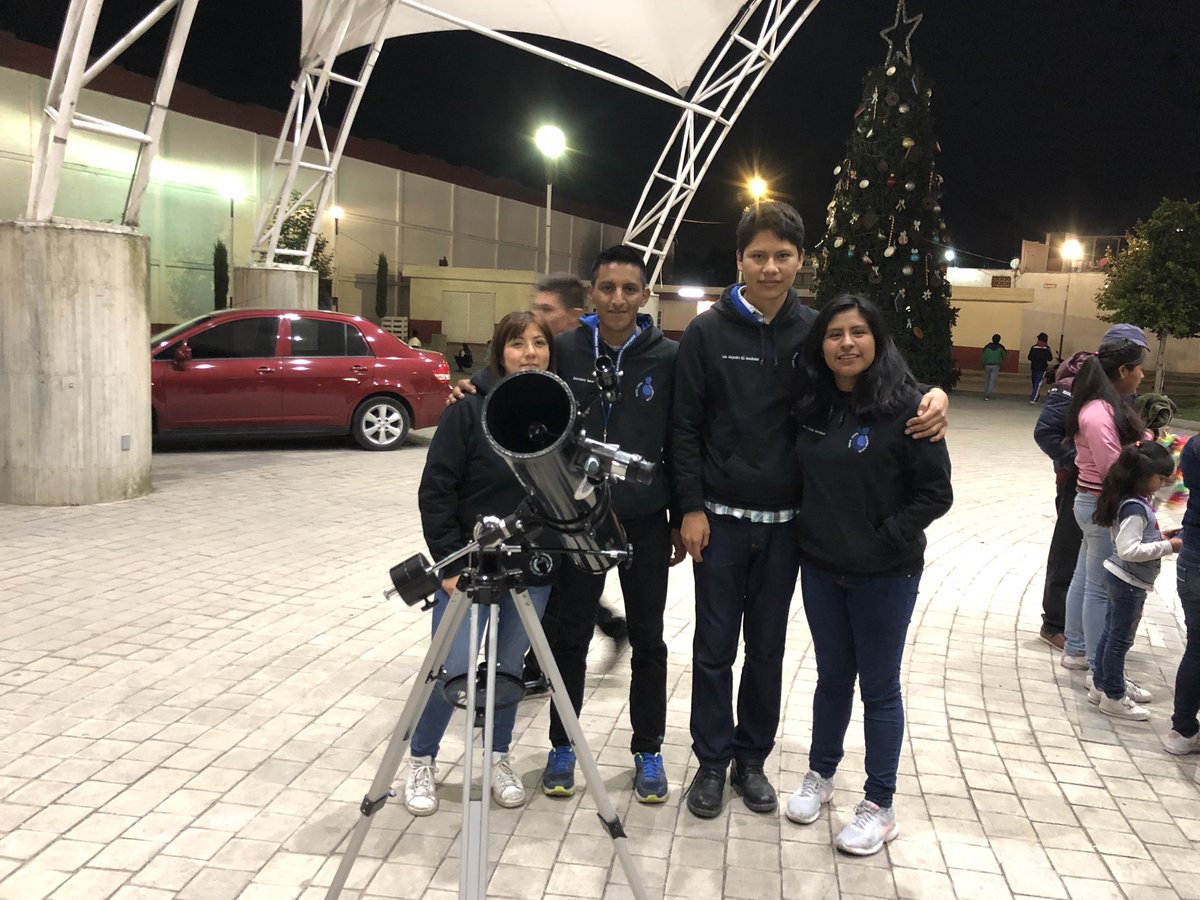 FlashUACh's tweet photo. El ambiente del eclipse en la Alameda Texcoco!!! #soycienciachapingo #NdE2019 #cienciachapingo #NdEChapingo2019 #uccyt #descubrechapingo #uvmtexcoco #AFTexcoco https://t.co/VYZFk9lmiI