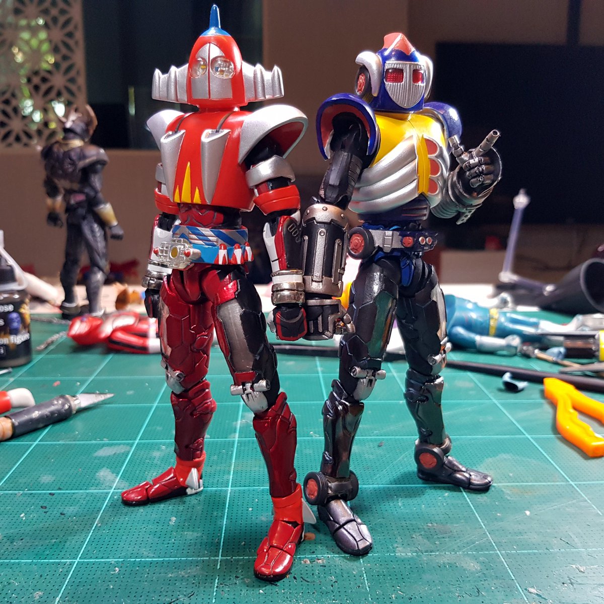 panda_action's tweet photo. Space Ironmen Kyodyne!!!!! (WIP) #宇宙鉄人キョーダイン  #スカイゼル #グランゼル #SpaceIronmenKyodyne #Skyzel #Grounzel #IshinomoriShotaro #Tokusatsu #SIC #sic改造 #SIC写真部 
#ニチアサフィギュア改造部 #Customactionfigure https://t.co/ES0xw44hdP