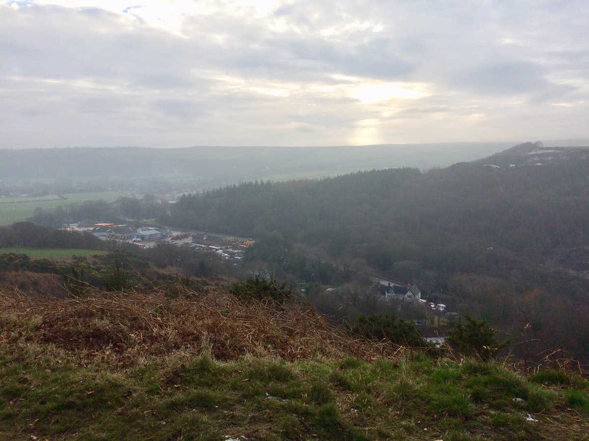 LindyLu24's tweet photo. Another bench and amazing views #yorkshire #slapewath @MyFaveBench https://t.co/IeeWhg5bFA