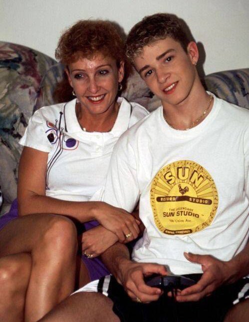 Happy birthday Lynn Harless! This picture is worth a 1000 words. 