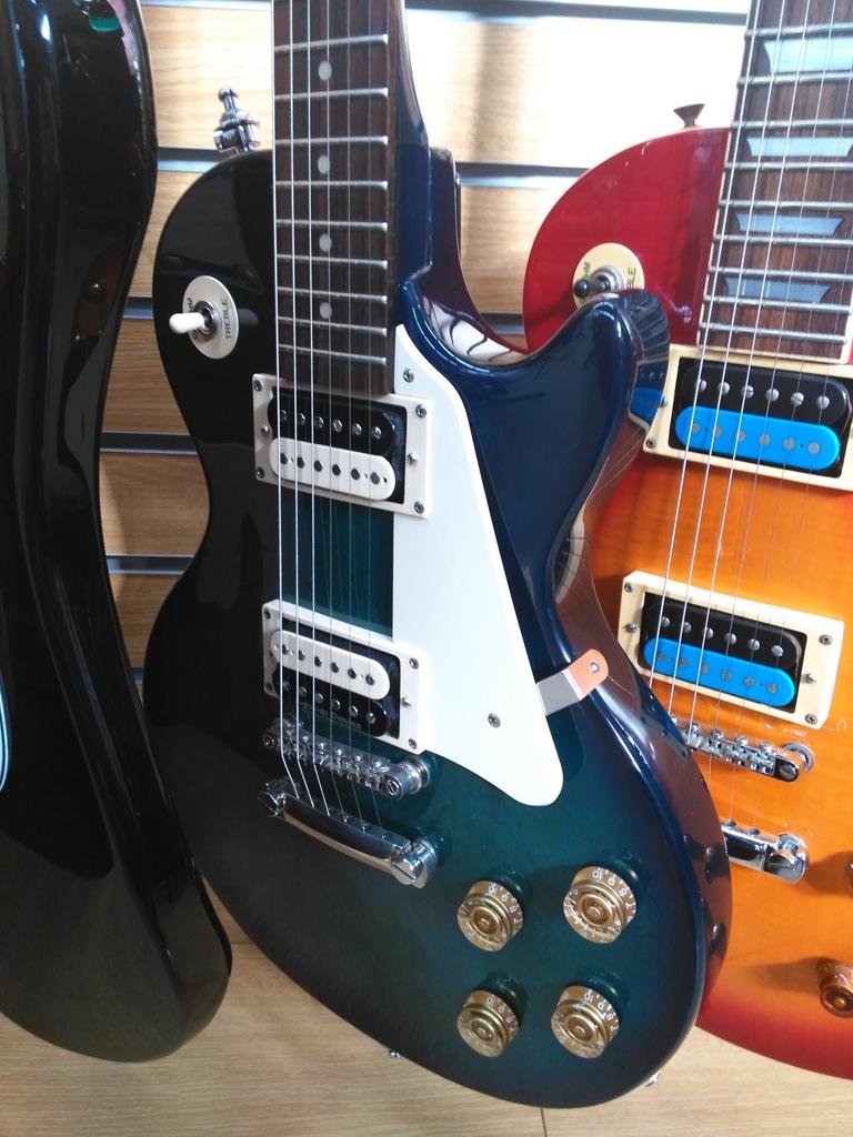 ハードオフ大泉学園店 公式 Su Twitter ついでに というとあれですがこちらのepiphone 実はピックアップがダンカンのjbと59という黄金の組み合わせに変更されてます レスポールなのに ボルトオン と思う事なかれ 音の立ち上がりの速さはボルトオンに分が ハードオフ大泉学園店 公式 Su Twitter ついでに というとあれですがこちらのepiphone 実はピックアップがダンカンのjbと59という黄金の組み合わせに変更されてます レスポールなのに ボルトオン と思う事なかれ 音の立ち上がりの速さはボルトオンに分が