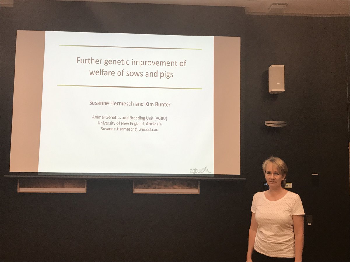 Susanne Hermesch gave a great seminar today. Looking at the ways genetic improvement has helped the welfare of pigs and also future possibilities for improving welfare using genetic tools. #welfare #pigs #geneticimprovement #agbuseminar
