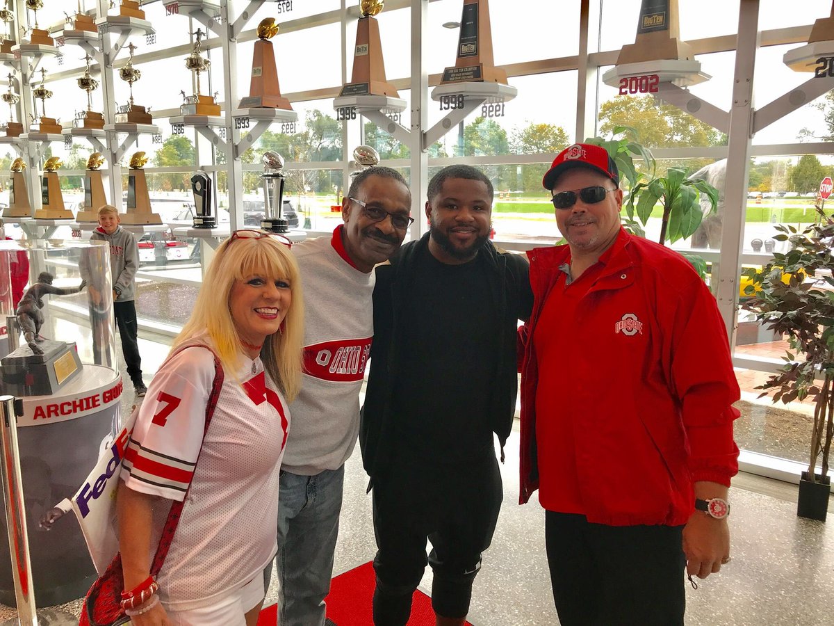 TeamRod1's tweet photo. Happy 65th Birthday to this Ohio State Legendary Quarterback and one of my best friends!! Hope it’s the BEST one yet! Enjoy YOUR day Corny! Love you! #gobucks🌰 #buckeyenation🏈 #buckeyelove⭕️🙌🏽🙏🏽⭕️❤️️ #flam7 #ohiostatequarterbacks #corneliusgreen https://t.co/J8LCZ9eANs
