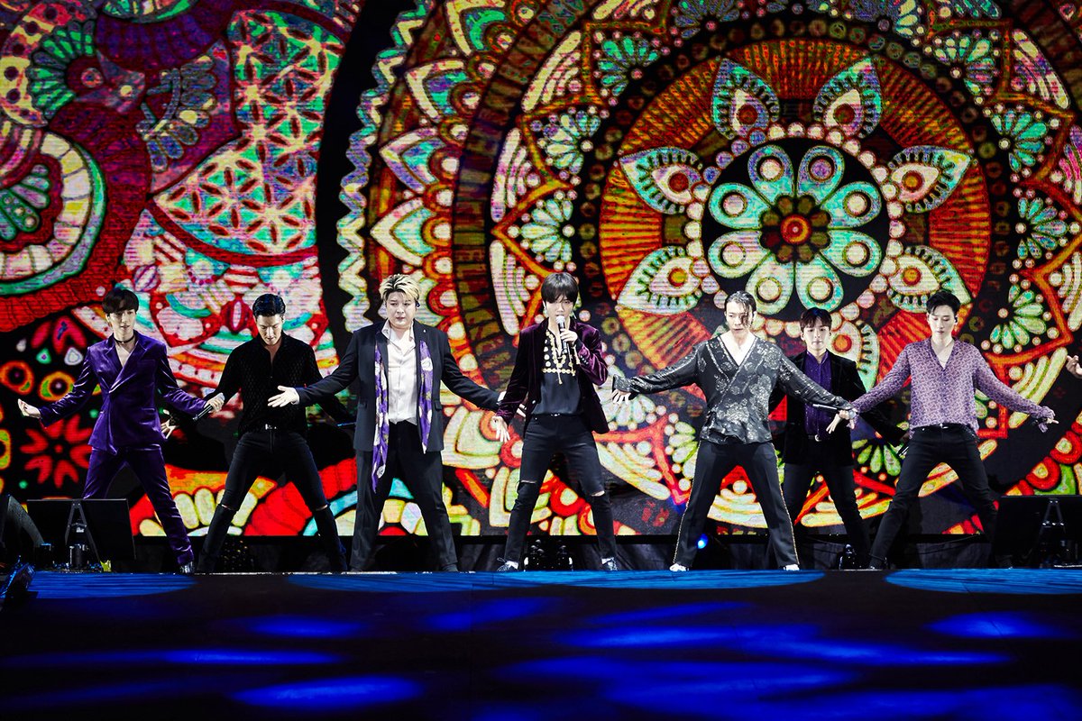 SJofficial's tweet photo. ‘SMTOWN SPECIAL STAGE 2019 in SANTIAGO’
💙 #SUPERJUNIOR #YESUNG #DnE 💙

#슈퍼주니어 #SMTOWN #2019 #Santiago #Chile #LabelSJ https://t.co/5Yzs6h76kn