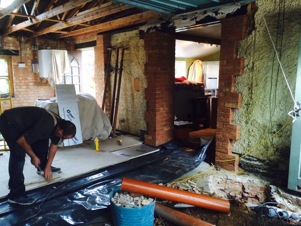 morespacegc's tweet photo. New doorway opening featuring detailed brickwork. Insulated floor being installed on this garage conversion in Peterborough. Garage being converted into a kitchen https://t.co/3EXk0iFrPX
