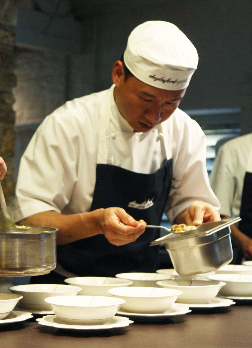 daylesfordfarm's tweet photo. Our resident #Thai chef Kuttiya will banish any winter blues with his authentic South Eastern flavours at our special supper club at the farm this Saturday... https://t.co/0XO52VWCFT https://t.co/7oxk7gJUVS