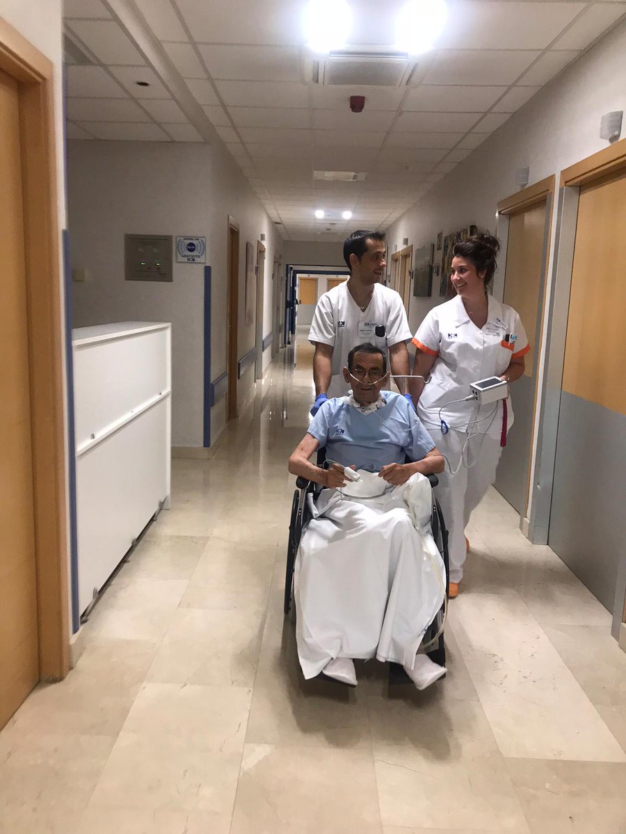 Así empezamos con nuestros paseos fuera de UCI!HM Torrelodones <a href="/AlejandroHuete/">Alejandro Huete</a> <a href="/HMHOSPITALES/">HM HOSPITALES</a>