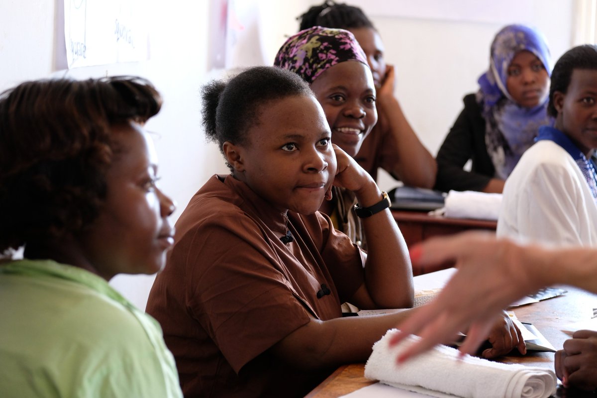 📷 Mbale Women attending a Born to Beautiful course in 2018 💅

We're looking forward to meeting these women again next week to teach them a Level 2 Nail Technician course, help them find work and develop their own businesses.

Photo credit: Vanessa Champion <a href="/DragonflyComms/">Vanessa Champion</a>