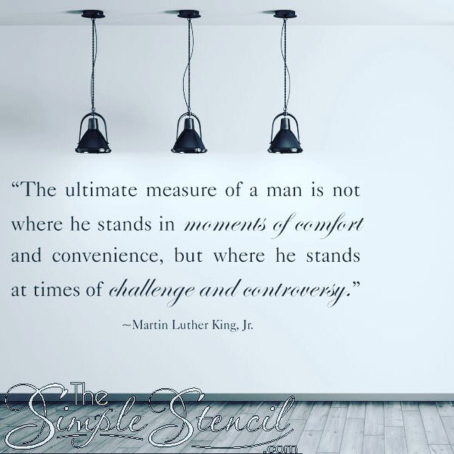 CoachLNoble's tweet photo. #MondayMotivation  Do you have the  #courage to stay true to your  #values during  #challenging time. Your ability to do this will determine your outcomes. https://t.co/pibHGw1IlX