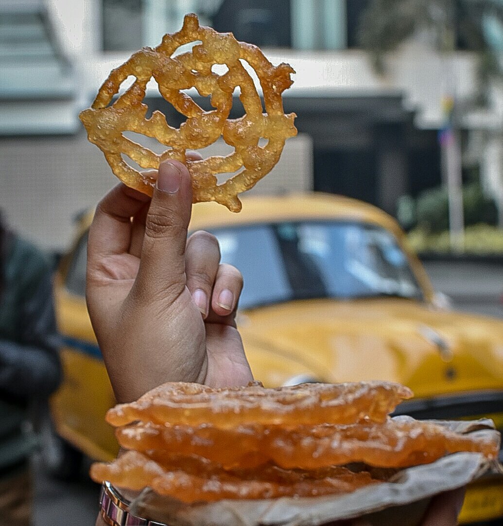 Love for Jalabis... 
#Jalabis #DaccersLane #Kolkata_diaries #kolkatafoodies #Kolkata #foodblogger #foodofkolkata #foodtalkindia #love #foodfunfantasy #foodiesofinstagram #foodies