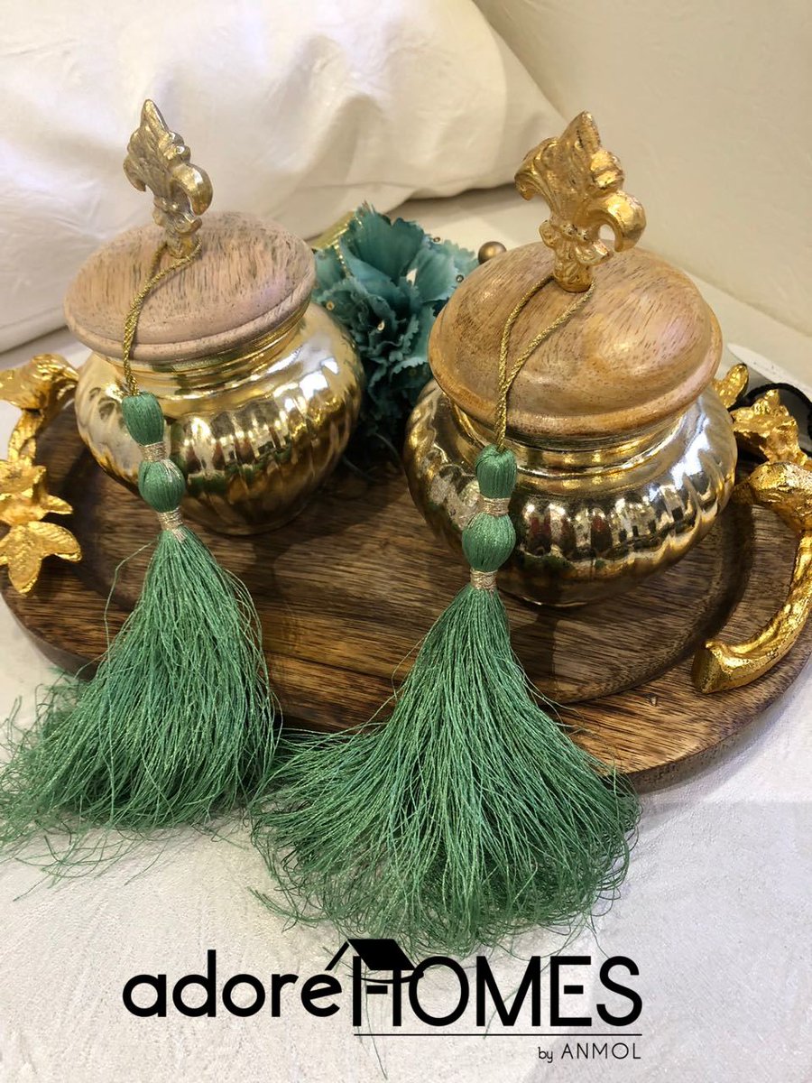 AdoreHomesAnmol's tweet photo. An exclusive #Gifts for every #occasion!

For orders, Call | Whatsapp: +91-8128755511 #AdoreHomes #Ahmedabad

#bowlset #gifts #luxurygifts #luxurygifting #gifted #giftcollection #giftingideas #gifting #giftsforalloccasions #giftinspiration #giftingsolutions #weddingseason https://t.co/xQ99U08jhQ