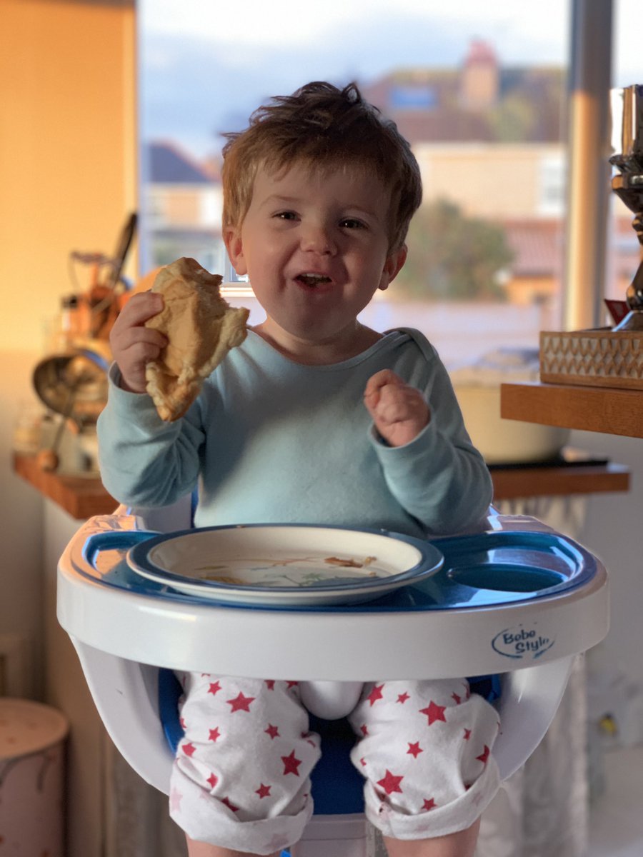 “Happy Ted” Croissant &amp; The <a href="/VirginRadioUK/">Virgin Radio UK</a> <a href="/achrisevans/">Chris Evans</a> Breakfast Show, Back To The Morning Routine We Love &amp; The Sun Is Shining! Welcome Back Chris x #ChrisEvans #virginradio #morning #Eclipse #sun #happy