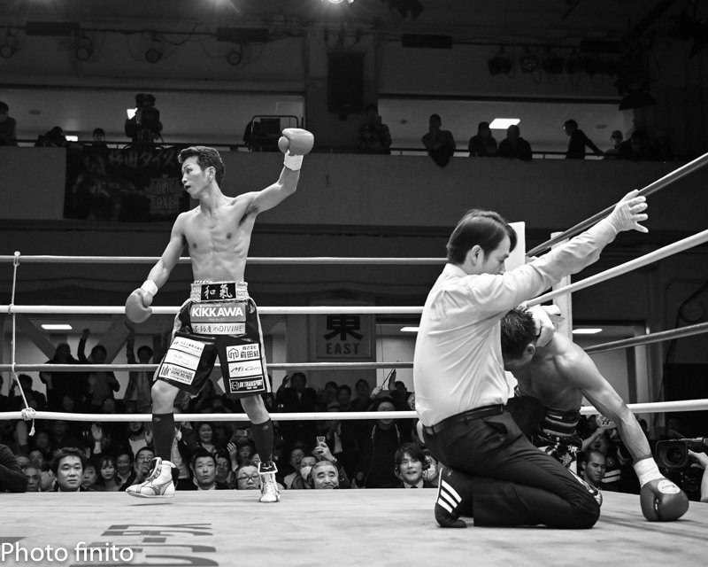 FinitoYamaguchi's tweet photo. #boxing #monochrome #ボクシング #モノクロ #和氣慎吾 #中嶋孝文 #shingowake https://t.co/dkqzkDEoSP