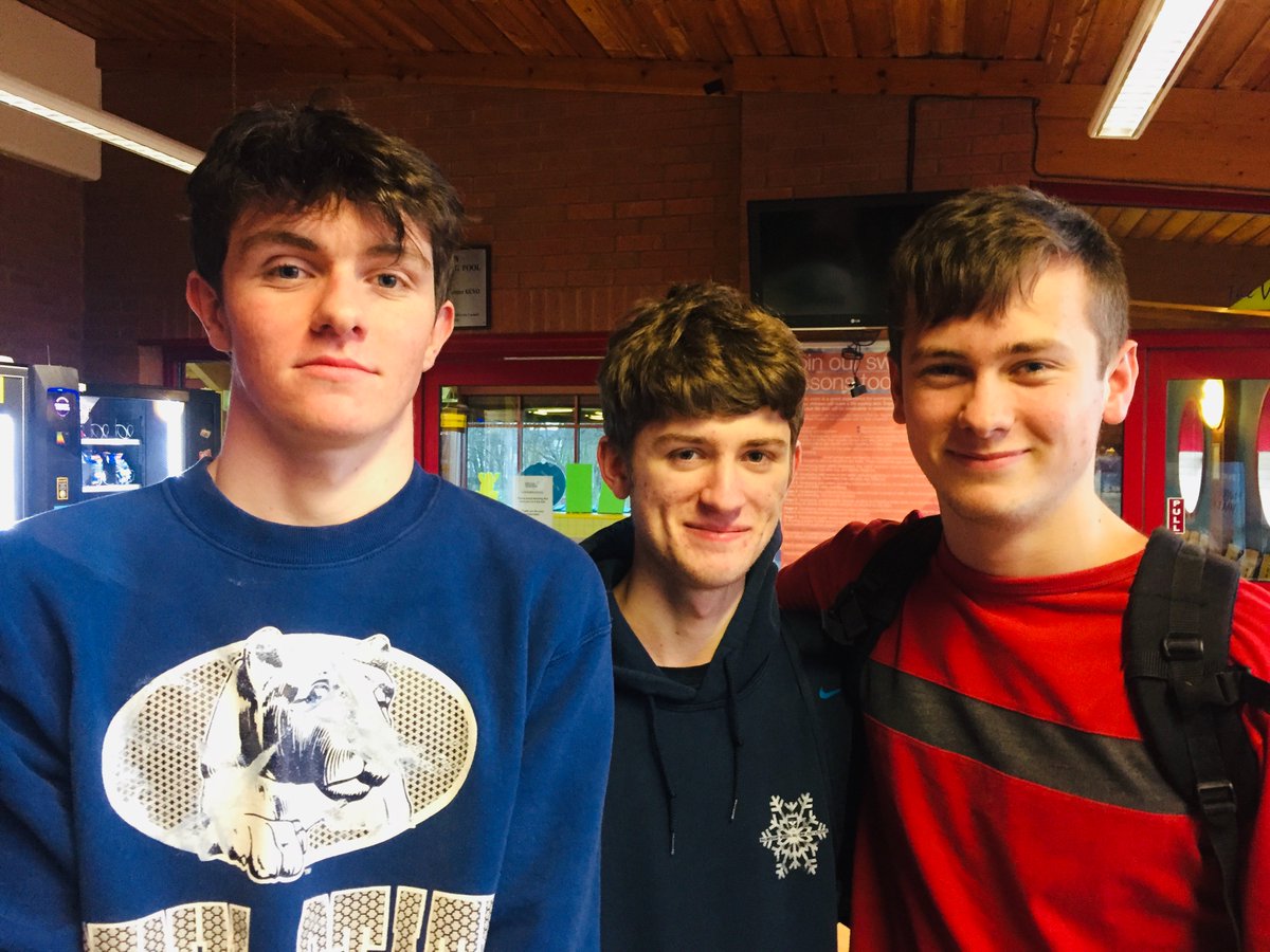 First ever school water polo match on Friday after school. A great win vs @corshamschool. Many thanks to the boys from Corsham for coming over and thanks to Mr Smith for bringing them to @MalmesburySch and to him and Jane Oglesby for refereeing 🤽‍♂️🤽‍♀️