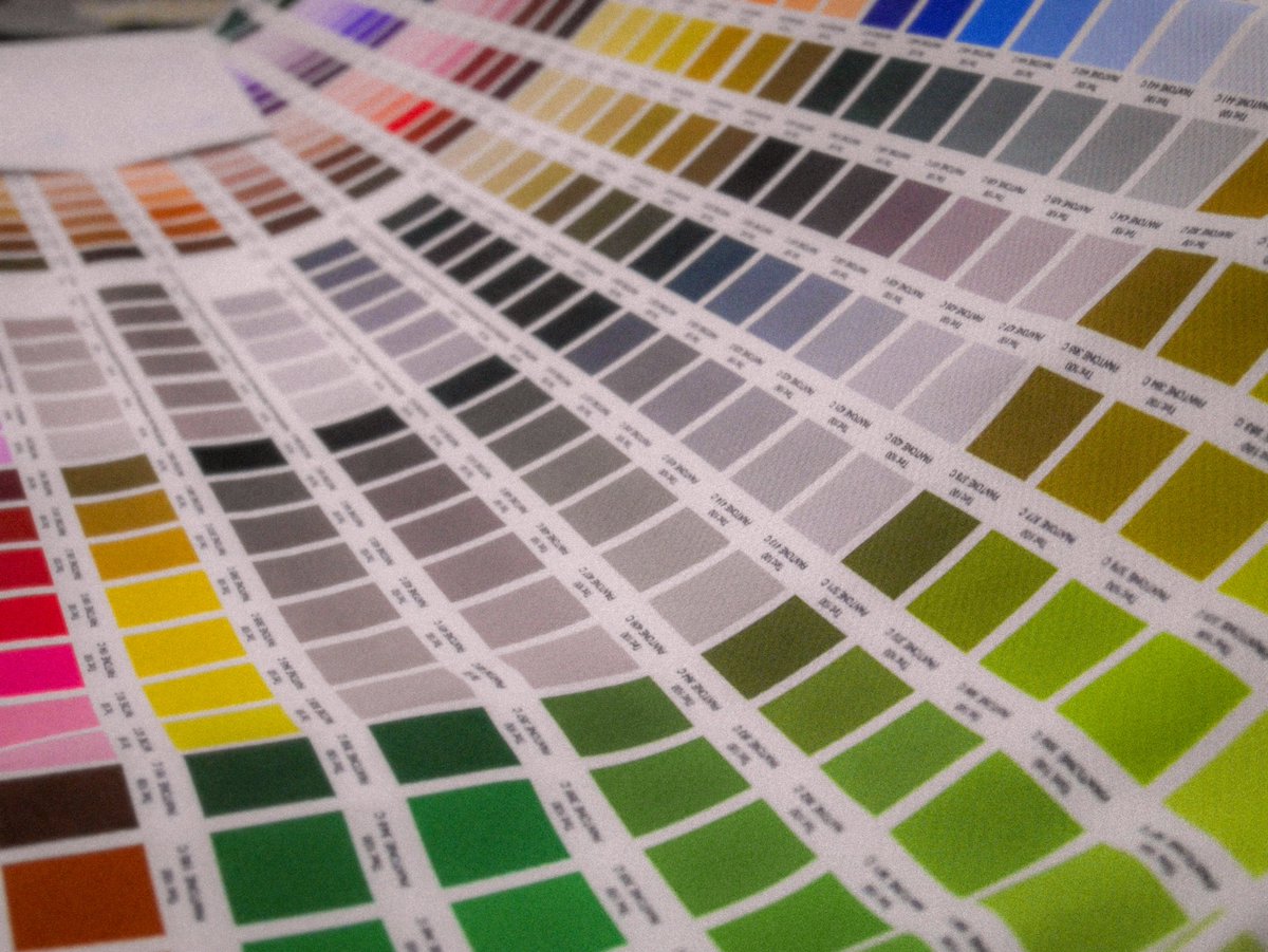 mk_markamania's tweet photo. Empezamos una nueva etapa en las redes. Vamos a mostraros nuestro día a día. Esperamos os guste.  #pantone #moda #pantone2018 #serigrafía #fashion #pantonegram #serigrafiatextil #modafeminina #pantonecolors #screenprinting #screenprint #pantonecolor #estampado #markamania https://t.co/keUm4qVled