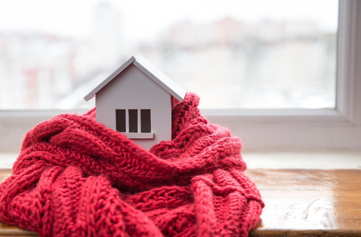 Reports are showing that this week, local temperatures will drop to -2° in the evenings. Brrr! 

Make sure you're stocked up with Domestic Heating Oil. If you're running low, get in touch for more information on our Emergency Oil Deliveries.