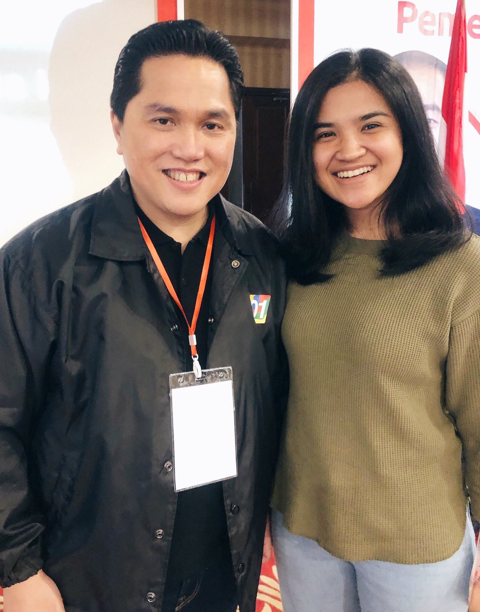 fjrnmaya's tweet photo. Tahun 2018 Pak @erickthohir sudah menyukseskan Asian Games bersama Pak @jokowi.

Tahun 2019 saatnya Pak Erick menyukseskan kemenangan Pak Jokowi dipilpres.

Setelah itu, saya akan mendukung Pak Erick menjadi ketua PSSI! 👍🏼 https://t.co/2xsP15ilyh