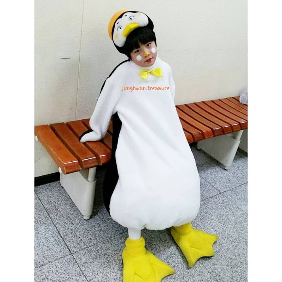 s_junghwan's tweet photo. sodaranya chuu noona :) https://t.co/4S5jc4b6y1