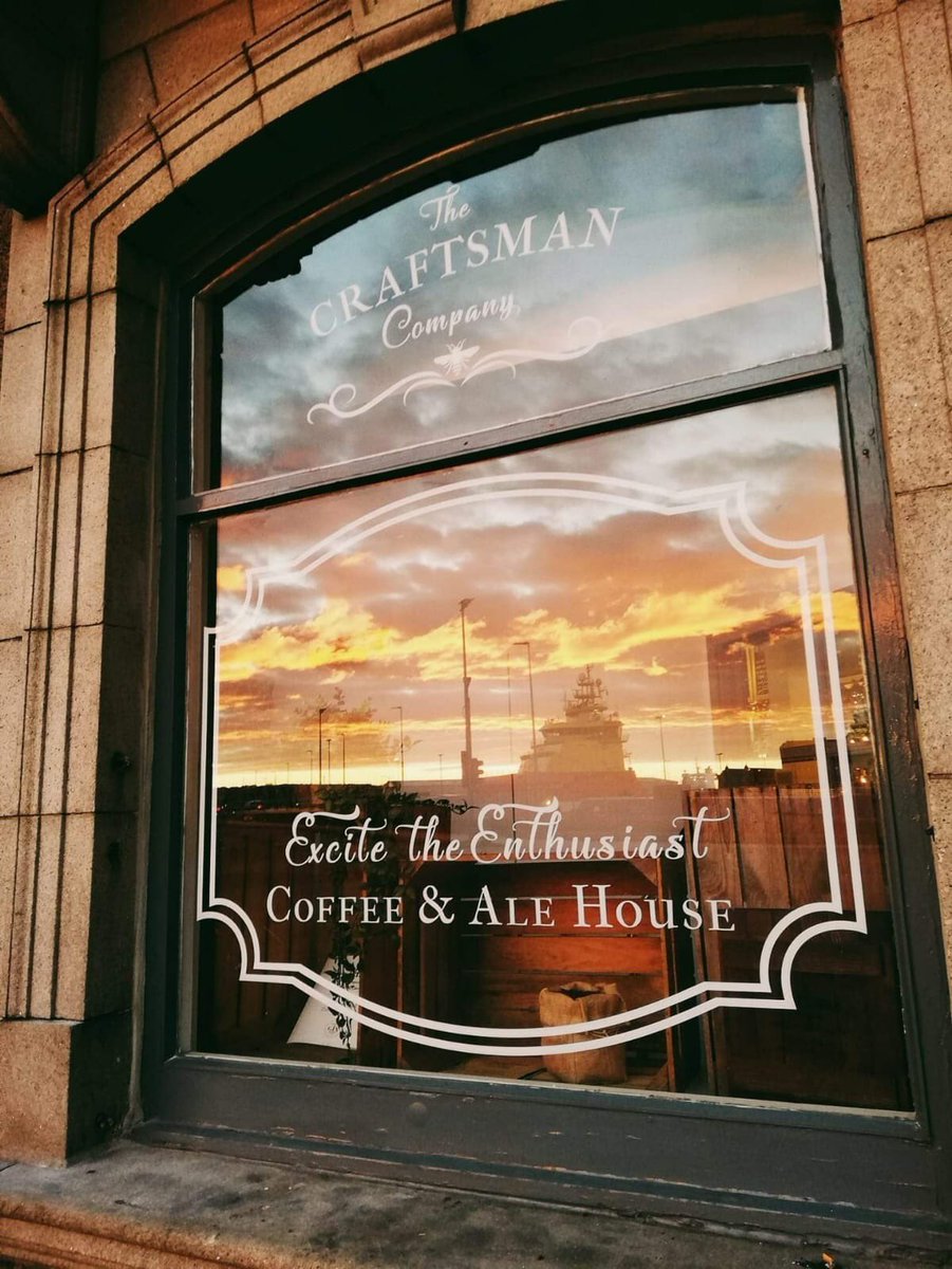 Morning 😊 #sunrise #harbour #reflection #windowreflection #goodmorning #excitetheenthusiast