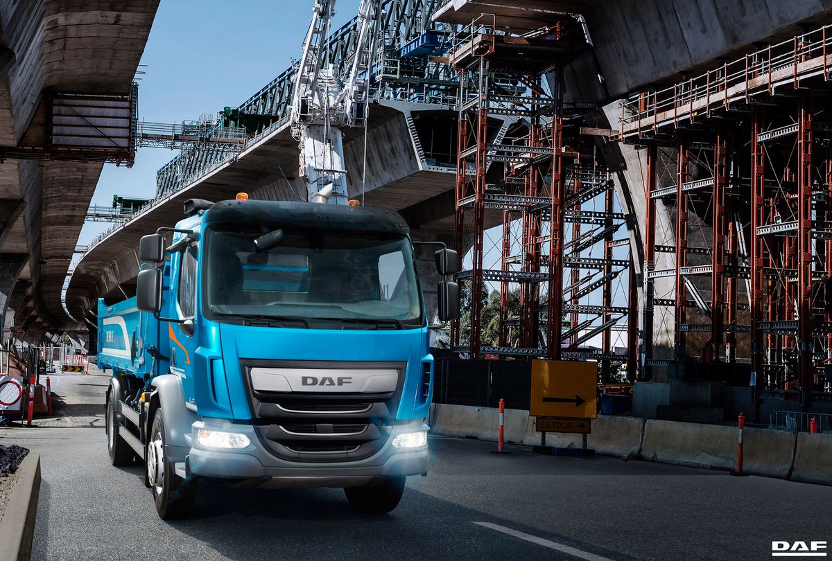 comercialdaf's tweet photo. #lunes #BlueMonday 🚛

#invierno #DAF #DAFTrucks #PACCAR #ComercialRafael #ComercialRafaelDAF #Lugo #Foz #Ourense #Galicia #Asturias https://t.co/4eVDqtkxD3