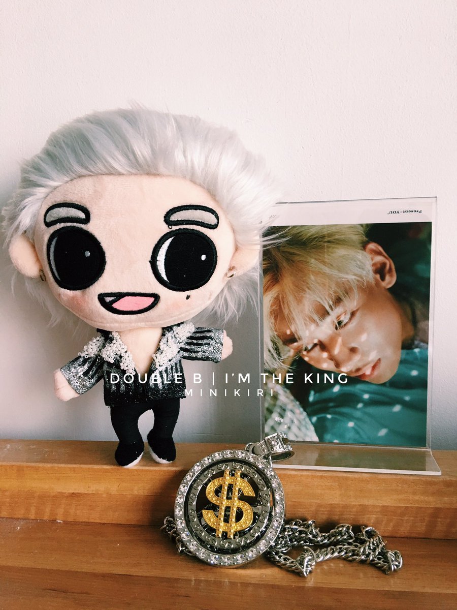 doublbbbam's tweet photo. Double B | I’m the King 
ครั้งแรกของการตัดชุดตุ๊กตา🥳
เมื่อยตากันเลยทีเดียว☺️
#bambam #Got7 #kingstage https://t.co/lkAuDU9Iwl