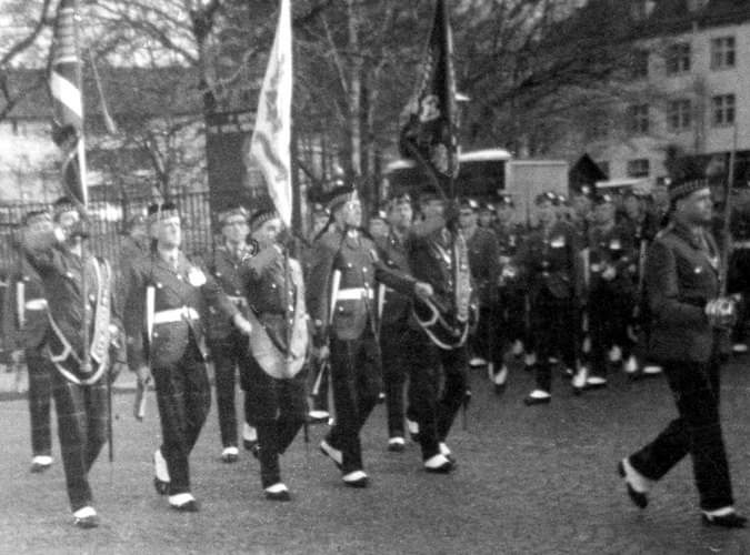 TheRHFMuseum's tweet photo. The Royal Highland Fusiliers (Princess Margaret's Own Glasgow & Ayrshire Regiment) was formed 60 years ago on 20 January at an Amalgamation Parade in Redford Barracks, Edinburgh.
#anniversary #army #royalhighlandfusiliers #rhf #rhfmuseum #amalgamation https://t.co/8IKlyq3jDL