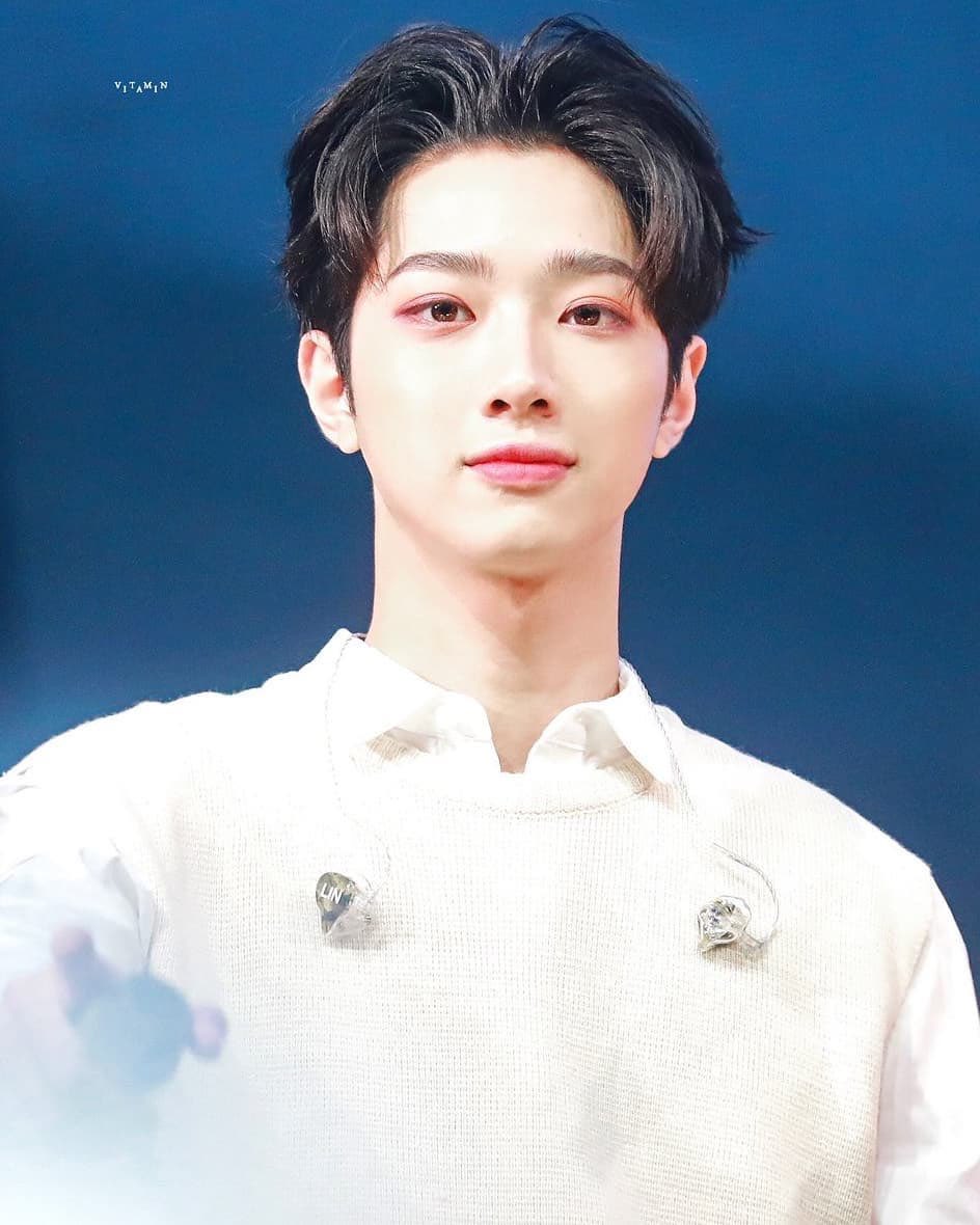 ダーラ 1cmの高身長に端正なルックス イケメン スポーツ少年で勉強もできると 非の打ち所がないぐらい完璧 しかも 01lineなんて最強すぎる ライグァンリン推せる