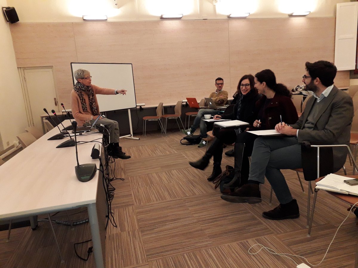 EUI_MWProgramme's tweet photo. Cildmornjng but all are warming up for a #teaching #training sessikn with Lynn McAlpine at the #mwprogram @EuropeanUni https://t.co/2x7T4b1hV1
