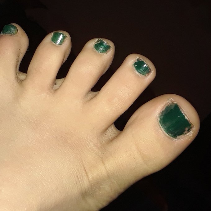 Goddess needs a pedicure whos paying?   #footfetish #feet #footfetishnation #toes #foot #soles #fetish<a href="/tag/footfetish"class="tags">#footfetish</a><a href="/tag/legs"class="tags"><span>#legs</span></a><a href="/tag/feet"class="tags"><span>#feet</span></a><a href="/tag/fetish"class="tags"><span>#fetish</span></a><a href="/tag/barefoot"class="tags"><span>#barefoot</span></a><a href="/tag/foot"class="tags"><span>#foot</span></a><a href="/tag/pedicure"class="tags"><span>#pedicure</span></a>