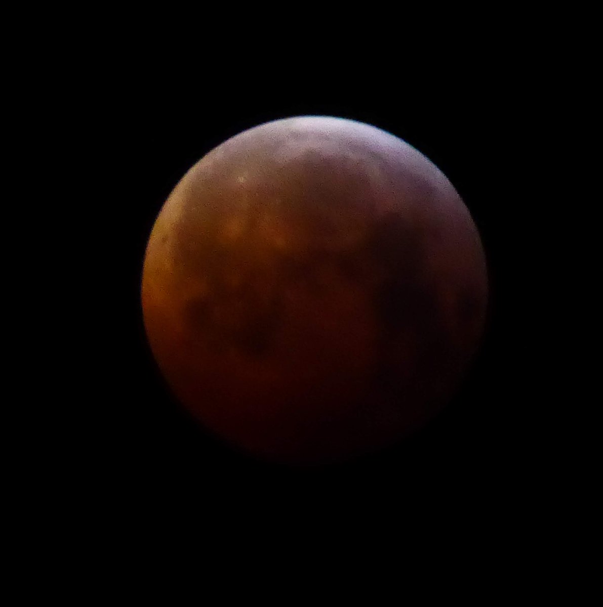 I hope you were all up early to catch the #SuperBloodWolfMoon