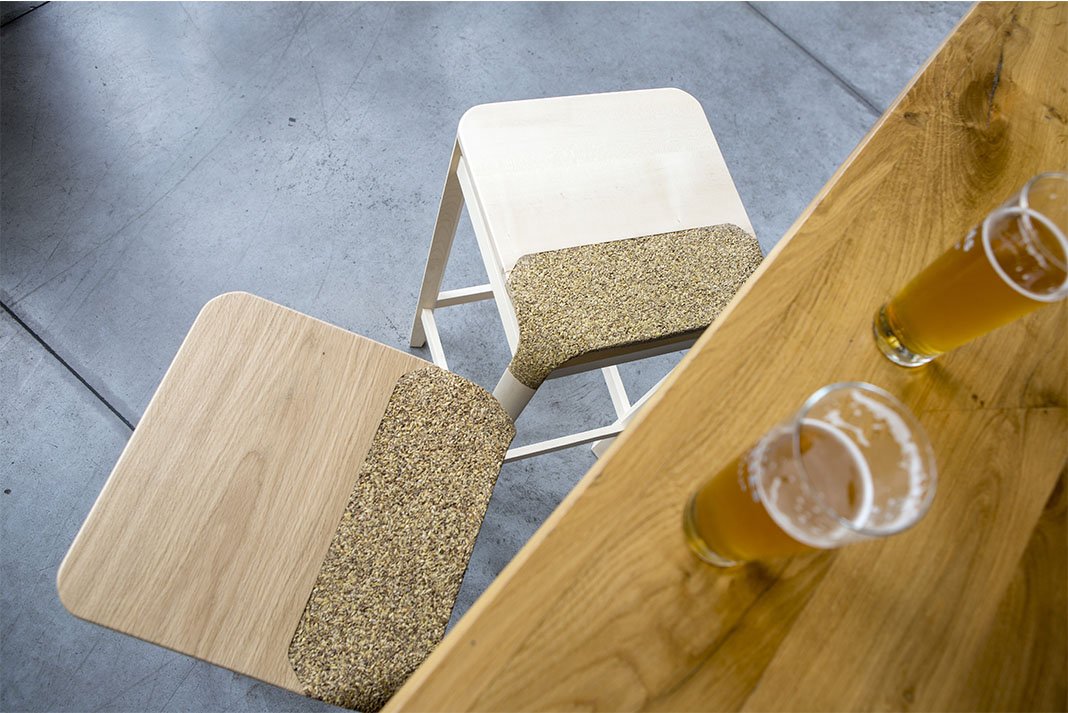 Chaises, ramen et cookies : la #bière passe en mode #zérodéchet : bit.ly/2W7J7Ww #recyclage #rse