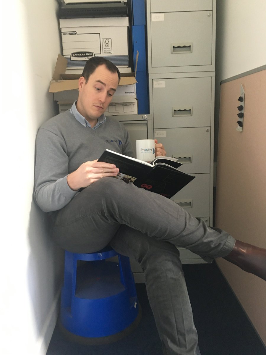 It may not be the weekend anymore, but Phil can still find time to fit in some reading on a Monday! He's managed to find a quiet spot on his tea break 😀 #storytimeselfie <a href="/DSATLiteracy/">DSAT Literacy</a> <a href="/nathanthirlby/">Nathan Thirlby</a>