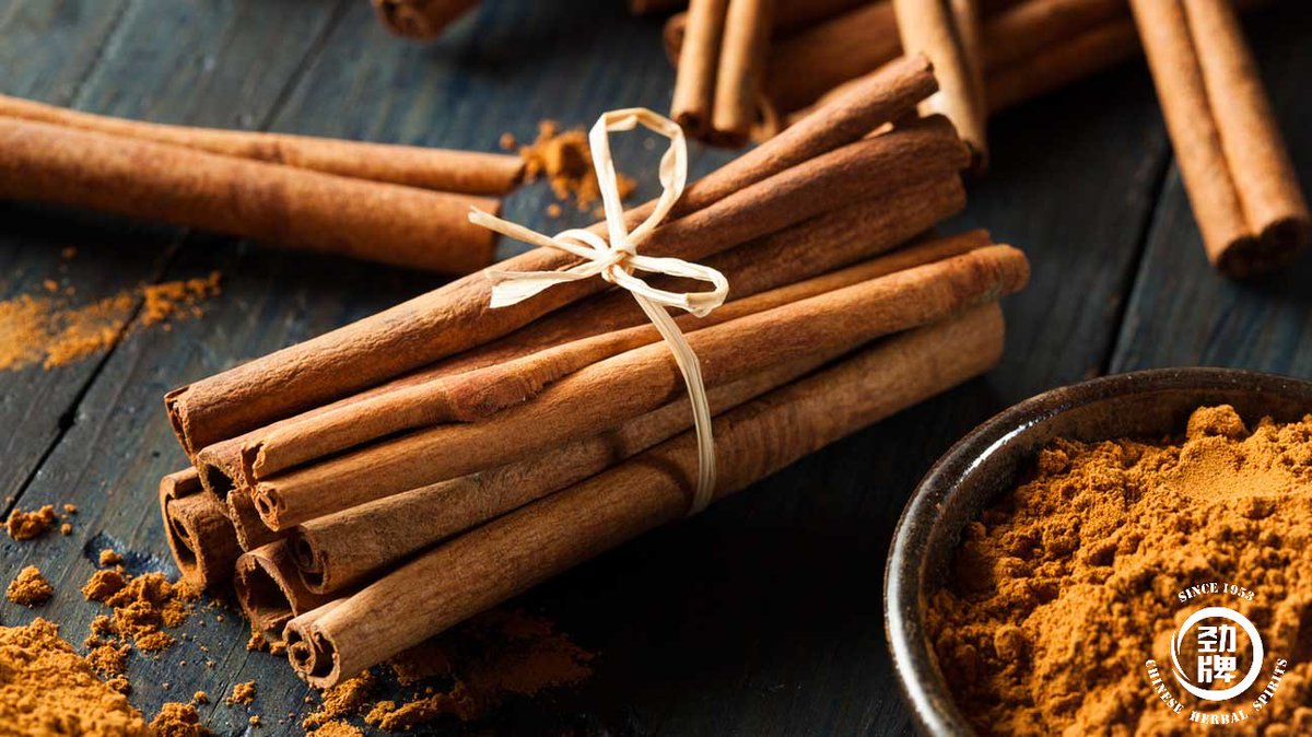 JINGBrand's tweet photo. As an aromatic condiment a common herbal material in Chinese Medicine, the quality cinnamon used for Jing Jiu is produced in Pingnan County of Guangxi, the famous cinnamon producing area in China. Besides that, what's the main use of cinnamon for you? #Jingjiu #Jingherbs https://t.co/wJ4YYznMMC
