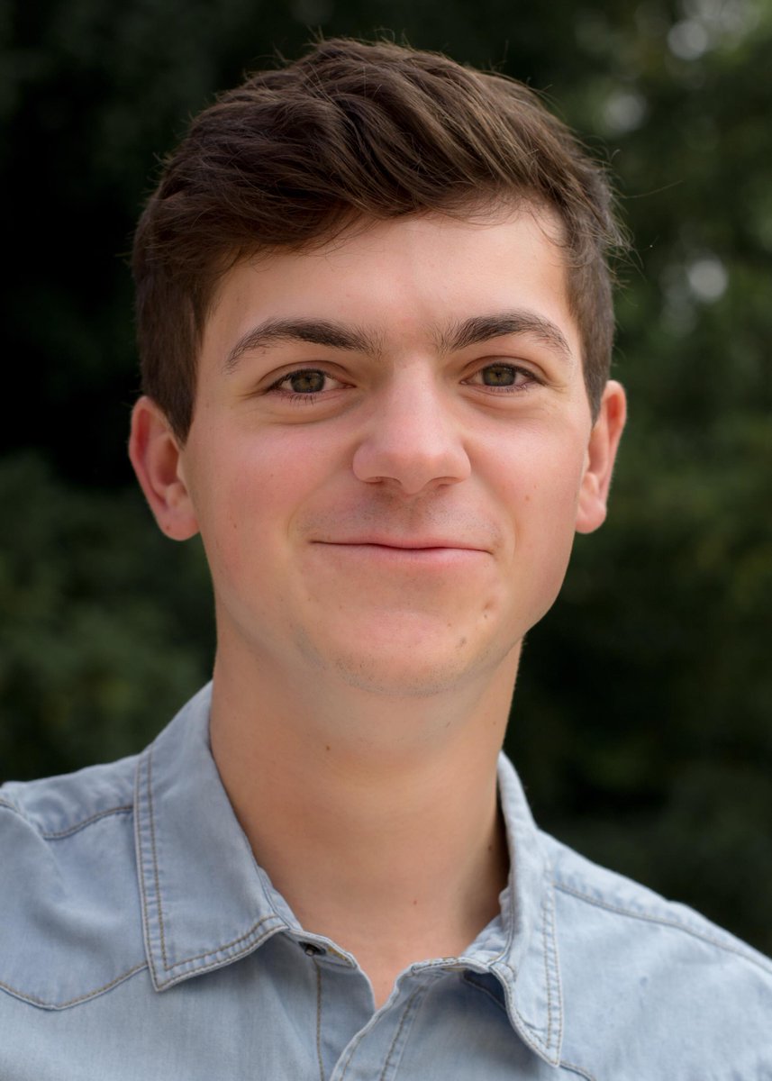 RBCActors2019's tweet photo. INTRODUCING:
Ben Healiss (@benarcher25)
playing Inspector in Laburnum Grove (@BlueOrangeThtr March 13-16)

Spotlight: https://t.co/5bAsVKuqQj
#LaburnumGrove #springseason #thirdyear @BirmConsActing @MyBCU https://t.co/n76YTS6zW5