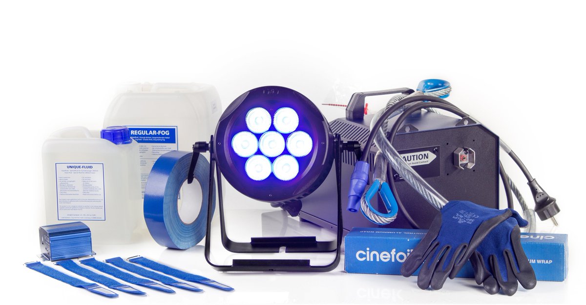 RolightNL's tweet photo. Het is vandaag #BlueMonday, om je dag wat extra kleur te geven is de OXO ColorBeam 90 in de aanbieding 🙏.  Deze compacte LEDpar beschikt over een hoog kleurenspectrum met 7x12W  RGBWAUV LEDs, ideaal om je Blue Monday extra kleur te geven!
 👉 https://t.co/pmV6pUmSgQ https://t.co/MP6vM43pFb