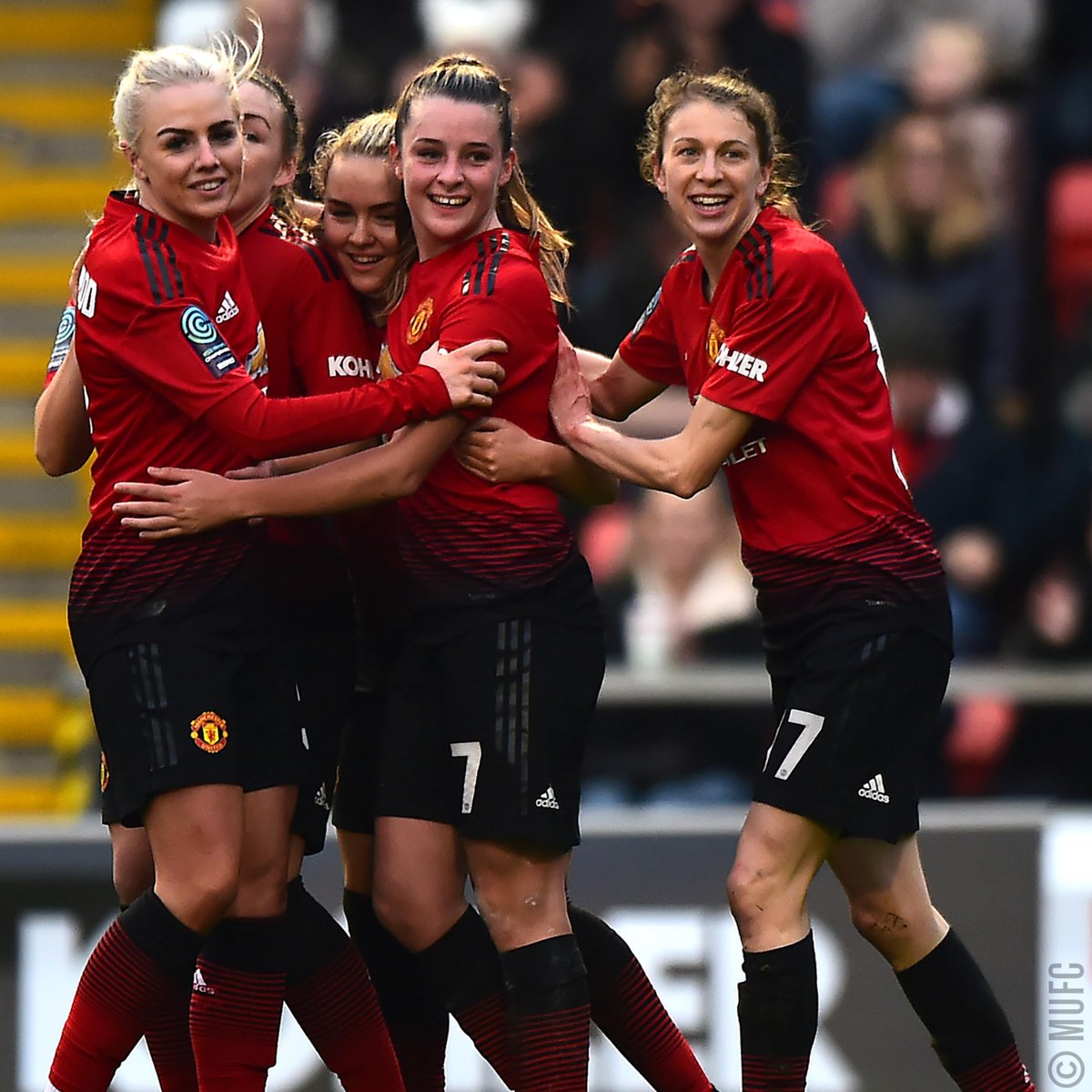 How about these #MUWomen stats for #MondayMotivation?
1️⃣6️⃣ games
1️⃣3️⃣ wins (and clean sheets!)
5️⃣2️⃣ goals (3.69 per game)
4️⃣ conceded (one every four games)
🔴⚪️⚫️