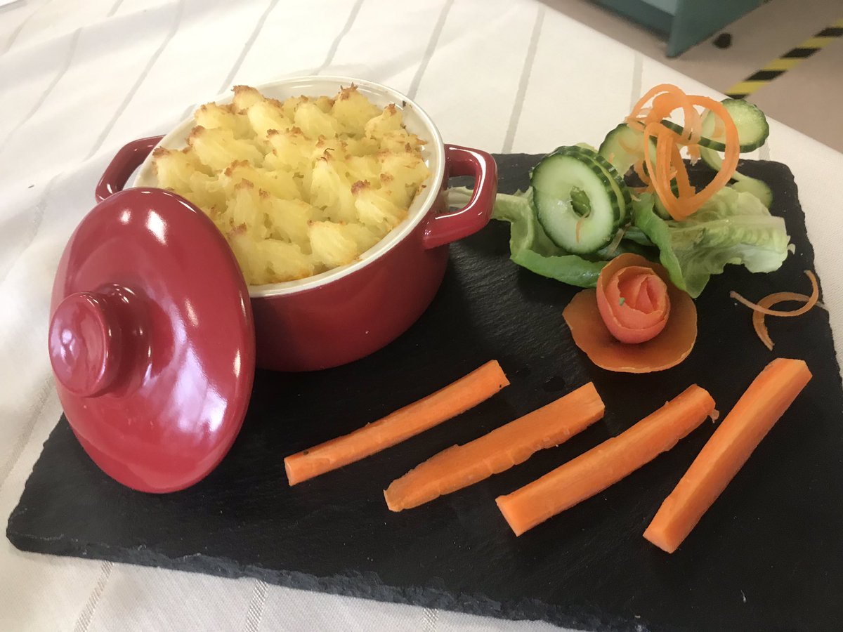 BCAFood's tweet photo. Well done to all year 12s during their final practical exam today. They did amazingly well...Both myself and @OLamsdell are extremely proud🍴 @BlueCoatWalsall https://t.co/DnoFyVYUfz