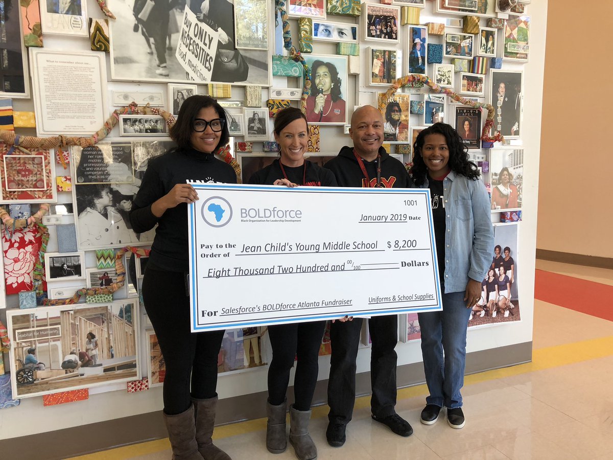 KaraStimpson's tweet photo. My ❤️ is so 😀!  This has been an amazing MLK Day of Service @apsyoungms.  Humbled by the time and generosity of the 100 plus @salesforce @BoldForce @HandsOnAtlanta who continue to support the movement!  Can’t wait for the kids to see their science rooms and bathrooms! https://t.co/er1jqkHB7A