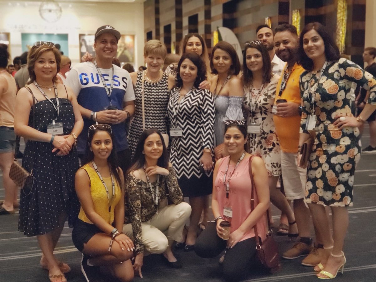 TC_Chane's tweet photo. Cheers to an amazing time at TD Champions 2019 with some amazing people! I feel so privileged to have had the opportunity to meet you all and celebrate our accomplishments together! Thank you!! 💚💚💚 @sunransek @GurjivChahil_TD @AndyCribb_TD @TeriCurrie_TD https://t.co/JdZqe5tJVW